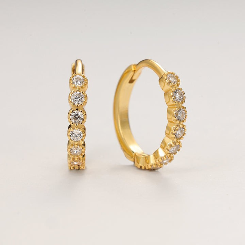 Gouden Hoepel Zirkonia Oorbellen - Mia