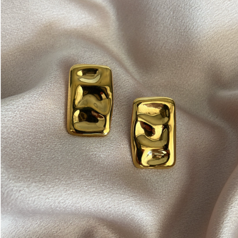 Gouden Geometrische Pod Oorbellen - Lucy