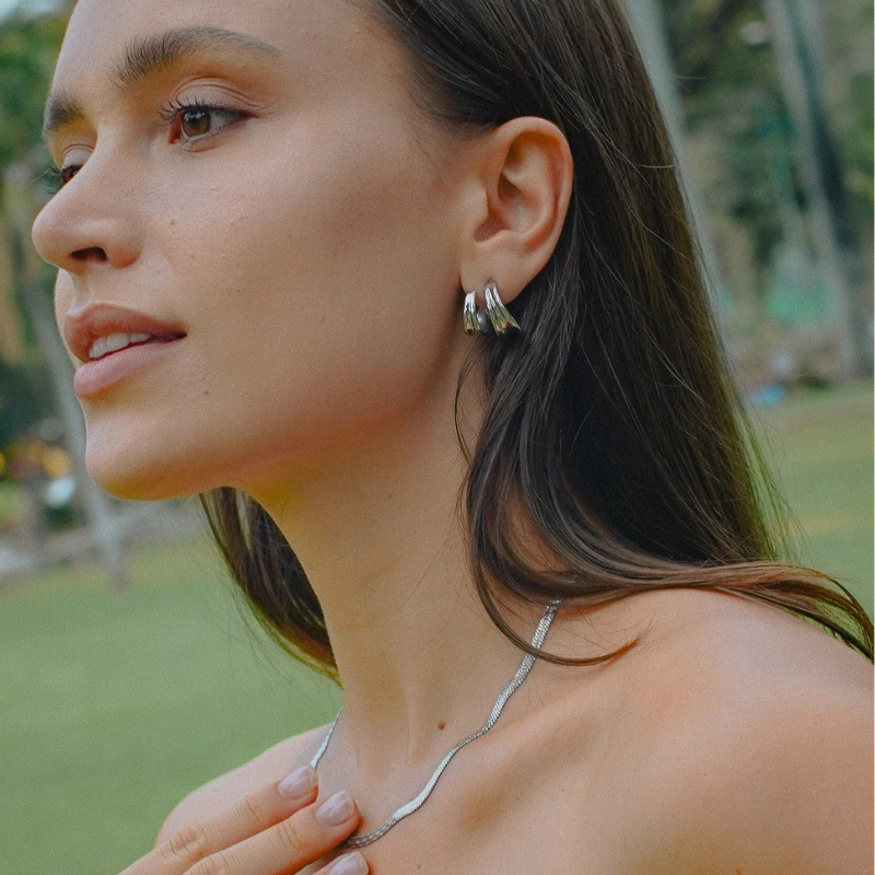 Gouden Dubbele Geometrische Stud Oorbellen - Rhea