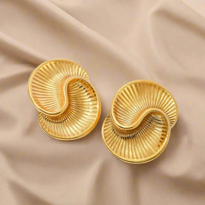 Gouden Geweven Spiraal Oorbellen - Clover