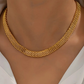 Omdat je graag een aantrekkelijke titel wil, zou ik voorstellen: Luxe Chunky Schakelketting van Gaas - Kelsey