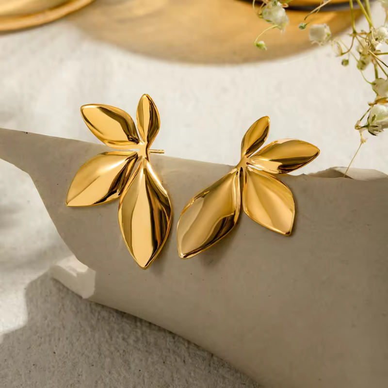 Elegante Gouden Blad Oorbellen - Natuurlijke Luxe Essentie