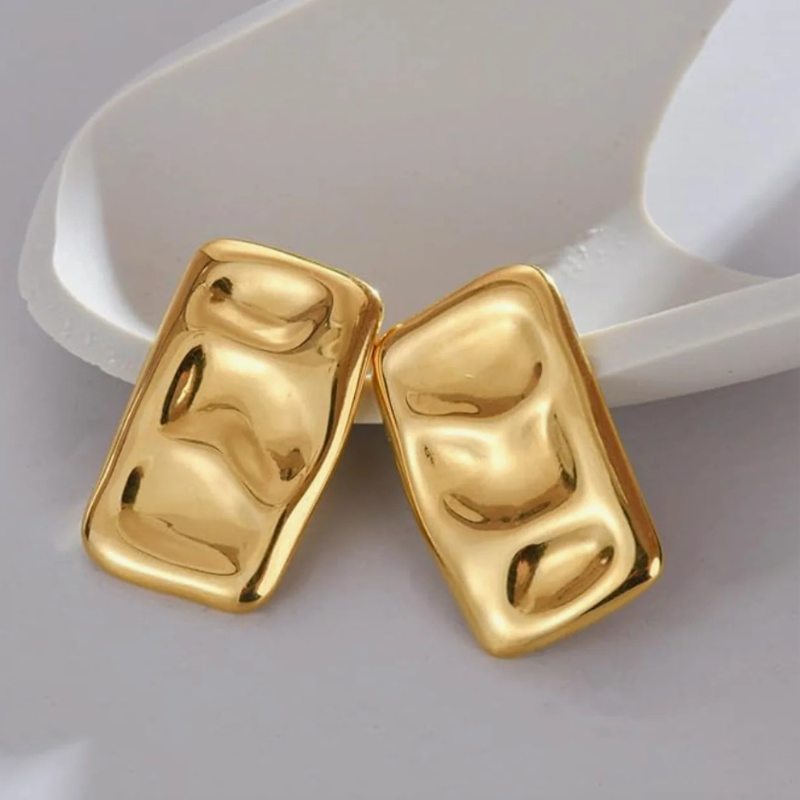 Gouden Geometrische Pod Oorbellen - Lucy